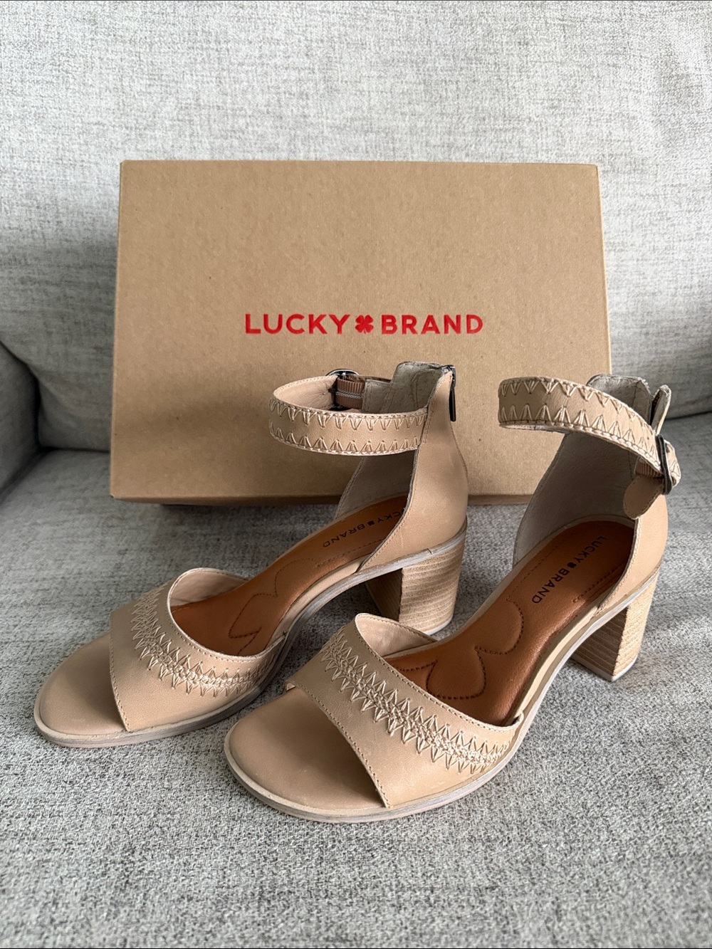 Lucky Brand Women's Nude Ankle-Strap Block Heel Sandals 8